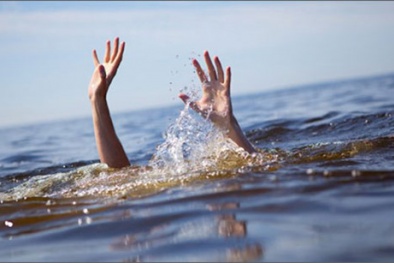 Tìm thấy thi thể 3 học sinh lạnh lẽo dưới suối sâu do cứu nhau