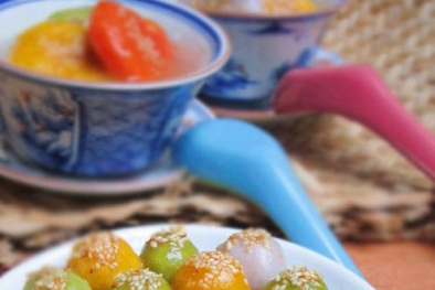 'Ghi điểm' với cách làm bánh trôi bánh chay ngũ sắc nhìn là muốn ăn