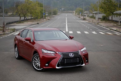 Lexus GS 350 2016 - Xe sang cho người mê tốc độ