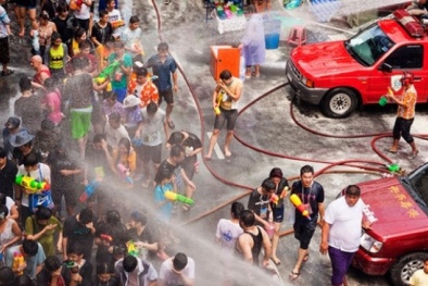 Bất ngờ với lễ hội té nước ‘độc nhất vô nhị’ tại Thái Lan