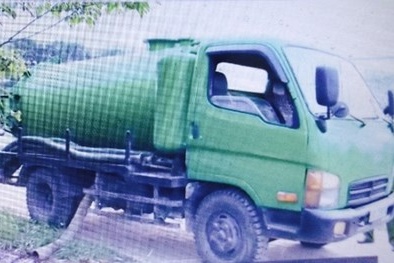 'Chất lạ' từ KCN Thăng Long bị bắt quả tang xả trộm ra môi trường