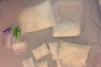Bắt kiều nữ nhận hơn 3kg ma túy theo xe khách đi từ Bắc vào Nam