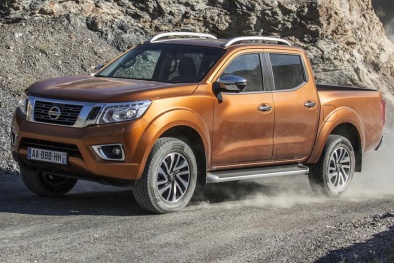 Nissan NP300 Navara 1 cầu, số tự động chính thức ra mắt tại Việt Nam 