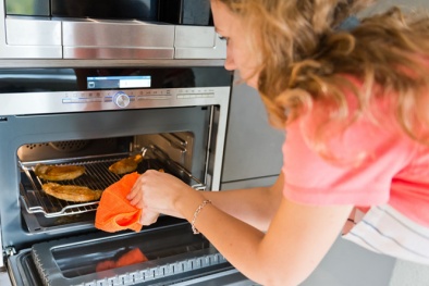 Mẹo sử dụng lò vi sóng trong nhà đúng cách