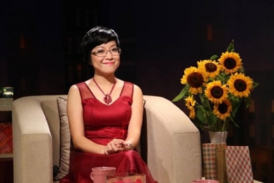 MC Thảo Vân tâm sự nhòe nước mắt về cuộc sống sau cuộc ly hôn