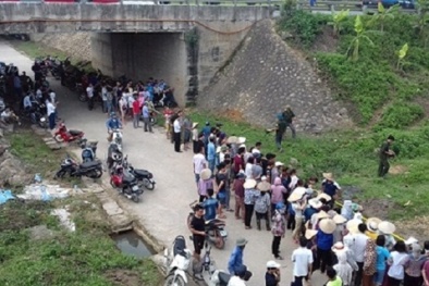 Hà Nội: Phát hiện thi thể nam thanh niên trong bụi chuối