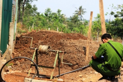 Đi đào giếng thuê, chết luôn dưới giếng nước sâu 17m