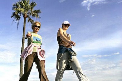 Tránh trầm cảm hãy đi bộ 4.000 bước mỗi ngày
