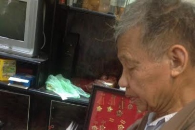  Liệt sỹ sống sót trở về bằng xương bằng thịt, sau 4 lần bị ‘truy điệu sống’