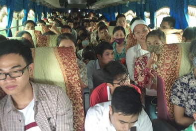 Kinh hoàng xe khách 29 chỗ nhồi nhét 90 khách