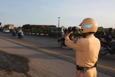 Các mức phạt ôtô, xe máy chạy quá tốc độ