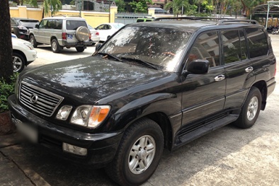 Đại gia đất Cảng chi hơn 18 tỷ tậu 5 siêu xe nhập lậu