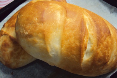 Ổ bánh mì cướp được lúc đói có thể ‘đắt’ bằng 20 năm tù: Luật sư nói gì?