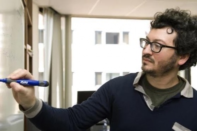 Chuyến bay phải hoãn hơn 2 tiếng vì một phụ nữ không biết đọc ký hiệu toán học