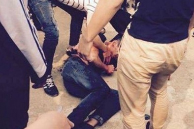 Nam sinh lớp 12 rút dao đâm bạn tử vong ngay giữa sân trường