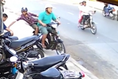 Táo tợn cướp điện thoại iPhone 6 của nạn nhân ngay trước cửa nhà