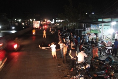 Conatiner cán qua đầu nam thanh niên rồi bỏ chạy lúc chập choạng tối