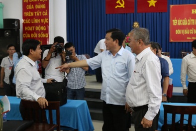Bí thư Đinh La Thăng yêu cầu khám sức khỏe miễn phí cho dân sống gần bãi rác Đông Thạnh