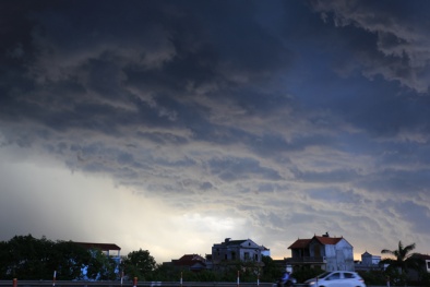 Dự báo thời tiết ngày mai 13/5/2016: Bắc Bộ khả năng có mưa dông, gió giật mạnh 