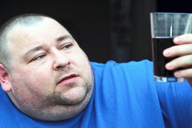 Nước ngọt có ga tàn phá cơ thể như bạn thế nào?