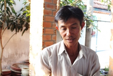 Chủ quán đất Xin Chào đòi lại phần đất xây cổng trụ sở CA huyện Bình Chánh