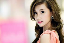 Để phụ nữ mãn kinh luôn xinh đẹp: Đâu là liệu pháp hiệu quả nhất?