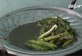 Cha làm thịt cóc cho 3 con ăn, 1 bé tử vong, 2 bé nguy kịch