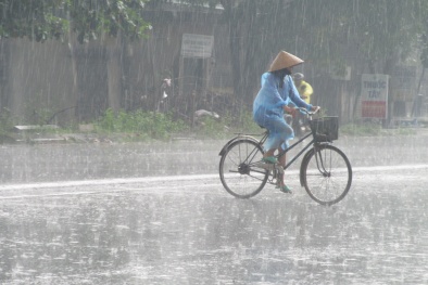 Dự báo thời tiết hôm nay ngày 21/5/2016: Bắc Bộ có mưa rào, có khả năng có tố lốc