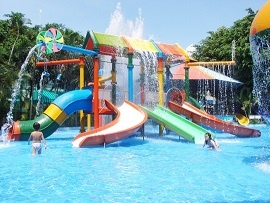 Đi chơi công viên nước 'cực đã' từ Bắc đến Nam ngày 1/6
