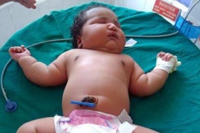 Bé sơ sinh nặng 6,8kg chào đời bình an ở Ấn Độ