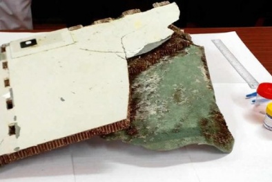 Phát hiện thêm 3 mảnh vỡ nghi của máy bay MH370