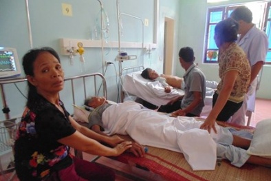 Tin an toàn thực phẩm hot ngày 27/5: Cả gia đình bị kích động vật vã sau khi ăn rau ‘lạ’