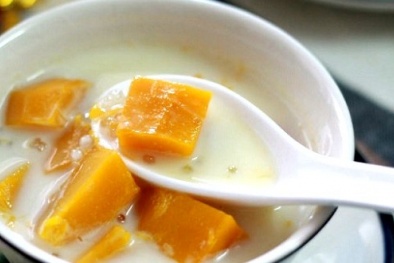 Ghi điểm với món chè bí đỏ đậu xanh mát lạnh, giải nhiệt ngày nóng