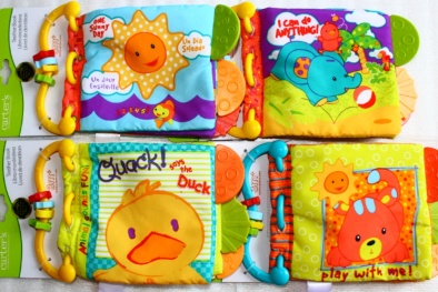 Mách nhỏ các mẹ những món đồ chơi cho bé 2 tháng tuổi hợp túi tiền