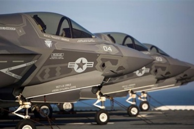 Quốc gia nào mua nhiều vũ khí Mỹ nhất thế giới?