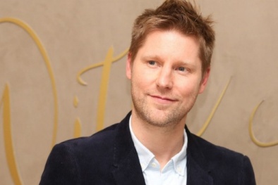 Kinh doanh ế ẩm, Burberry cắt hơn 100 tỷ tiền lương của CEO