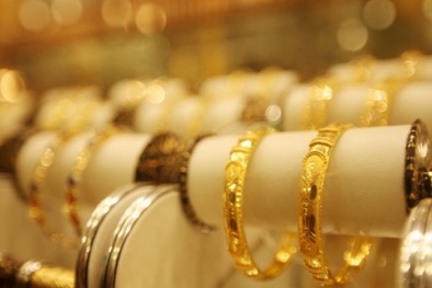 Giá vàng hôm nay 11/6/2016 lên cao, USD tăng mạnh