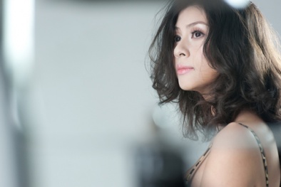 Kim Thư – từ 'bà hoàng' giàu có đến người vợ tảo tần bán xôi trả nợ thay chồng