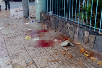 Cảm thương người đàn bà bán vé số ho ra máu rồi chết gục ở vỉa hè