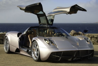 Cận cảnh siêu xe giá ‘khủng’ 78 tỷ sắp về VN của thiếu gia Minh ‘nhựa’