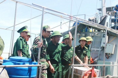 Hy vọng sống sót cao, nghìn người lăn xả tìm kiếm phi công Su-30MK2 còn lại