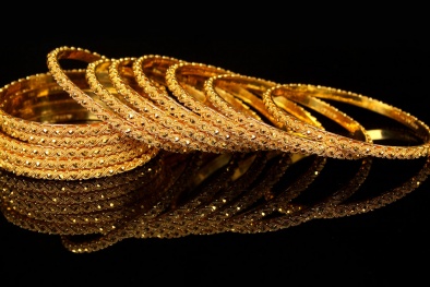 Cập nhật giá vàng trong nước ngày 17/6/2016: Vừa tăng nóng lại giảm chóng mặt