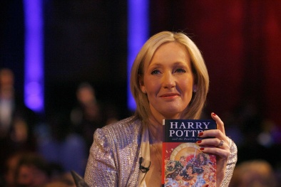 Quá khứ đầy nước mắt của những tỷ phú hai bàn tay trắng dựng nên cơ đồ