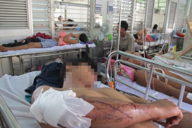 Yêu cầu Công an TPHCM xử nghiêm vụ côn đồ hung hăng chém 2 người ở bệnh viện