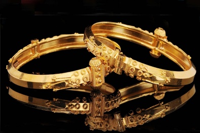 Cập nhật giá vàng trong nước ngày 22/6/2016: Giá vàng tuột dốc không phanh