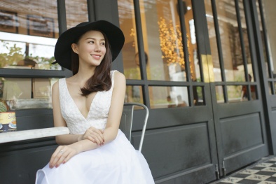 Tình cũ Mạc Hồng Quân sở hữu thân hình nóng bỏng ‘ăn đứt’ Kỳ Hân