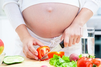 Bà bầu nên ăn gì trong 3 tháng đầu thai kì?