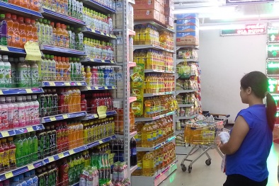 Các đại lý bán C2, Rồng đỏ: ‘Nhiều người tẩy chay, sức mua sụt giảm một nửa’