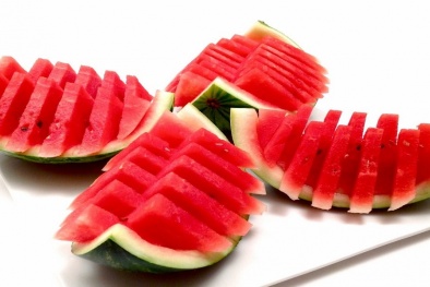 Mẹo chọn mua dưa hấu an toàn, không tiêm hóa chất 