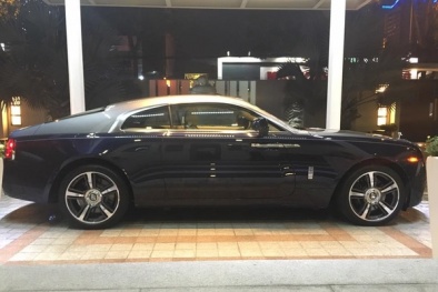 Soi chi tiết chiếc siêu xe 21 tỷ mới mua của thiếu gia Phan Thành